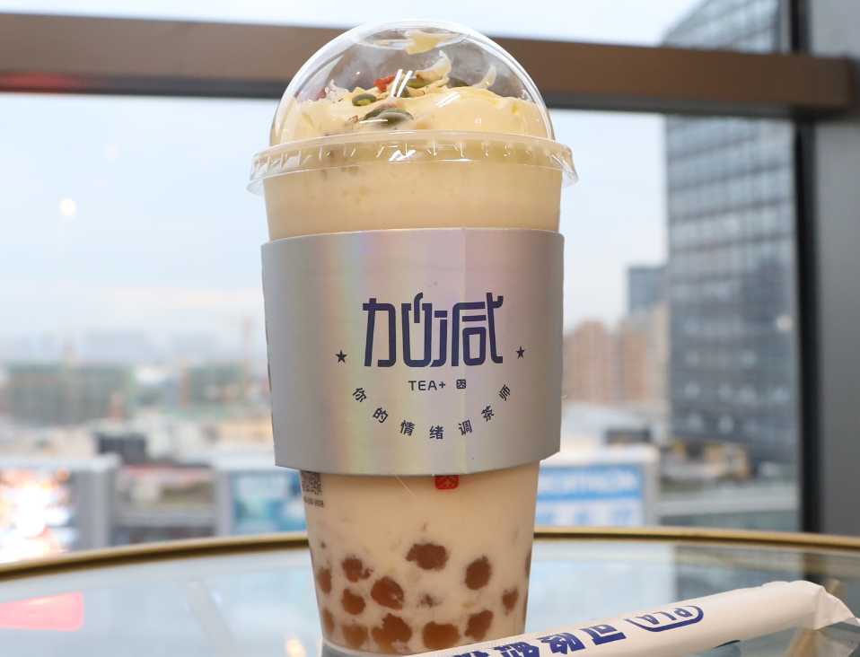 果博官网茶饮：新茶饮赛道内卷严重，创新才是出路